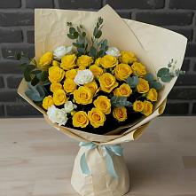 Букет цветов из:  Розы в Войвож