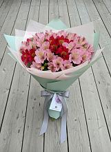 Букет цветов из:  Альстромерии в Войвож