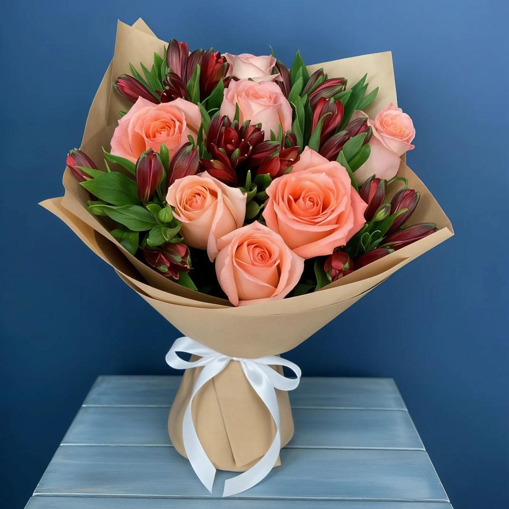 Букет цветов из: Розы и Альстромерии в Войвож