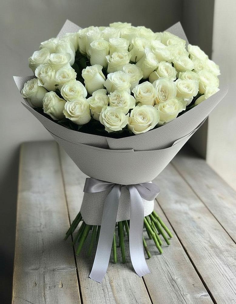 Букет 35 Белых роз в Войвож