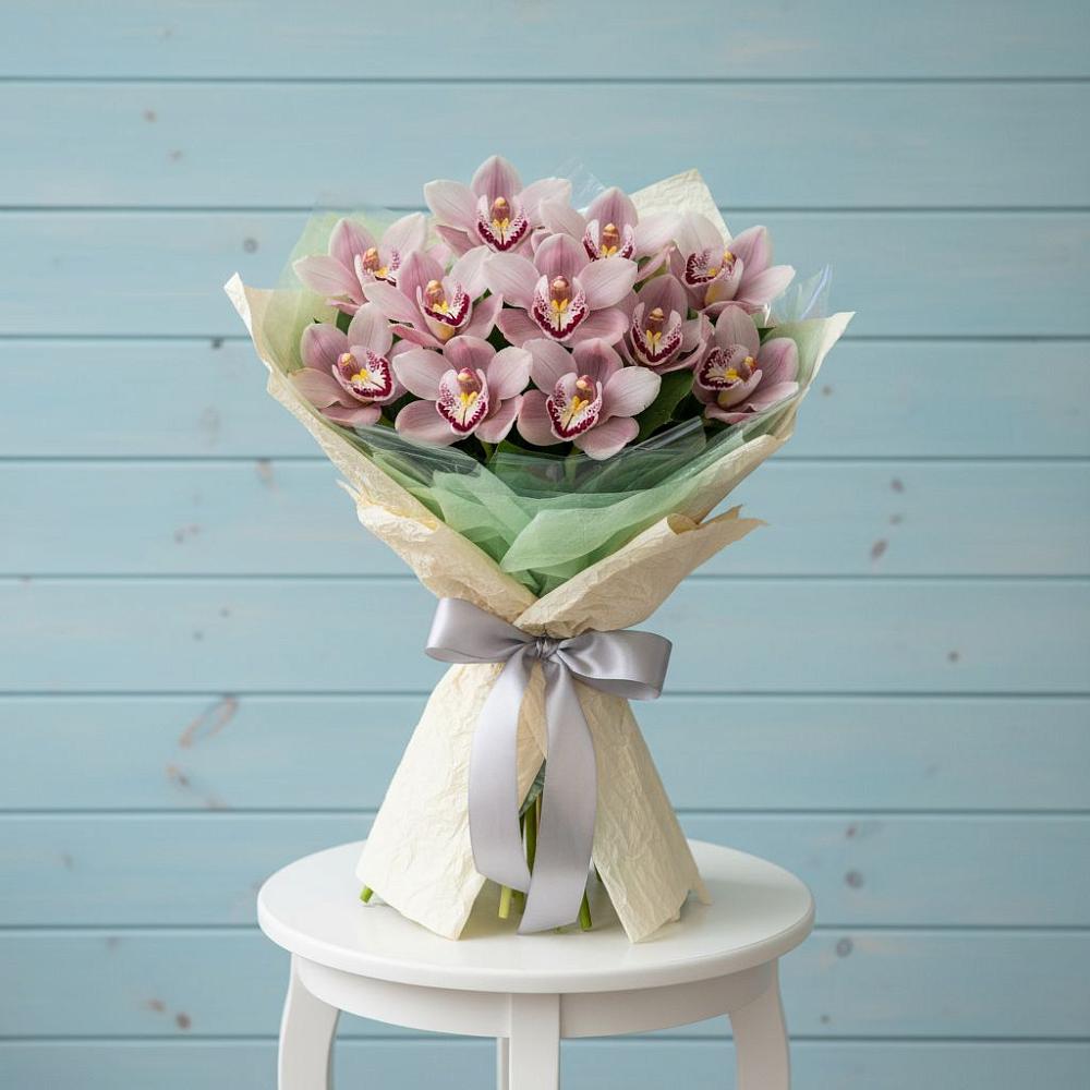 Букет цветов из: Орхидеи и Розы в Войвож