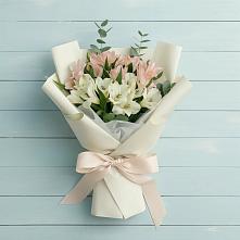 Букет цветов из:  Альстромерии в Войвож