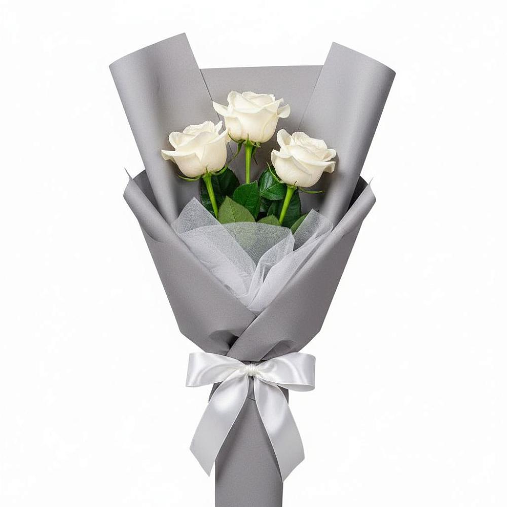 Букет 3 белые розы в Войвож