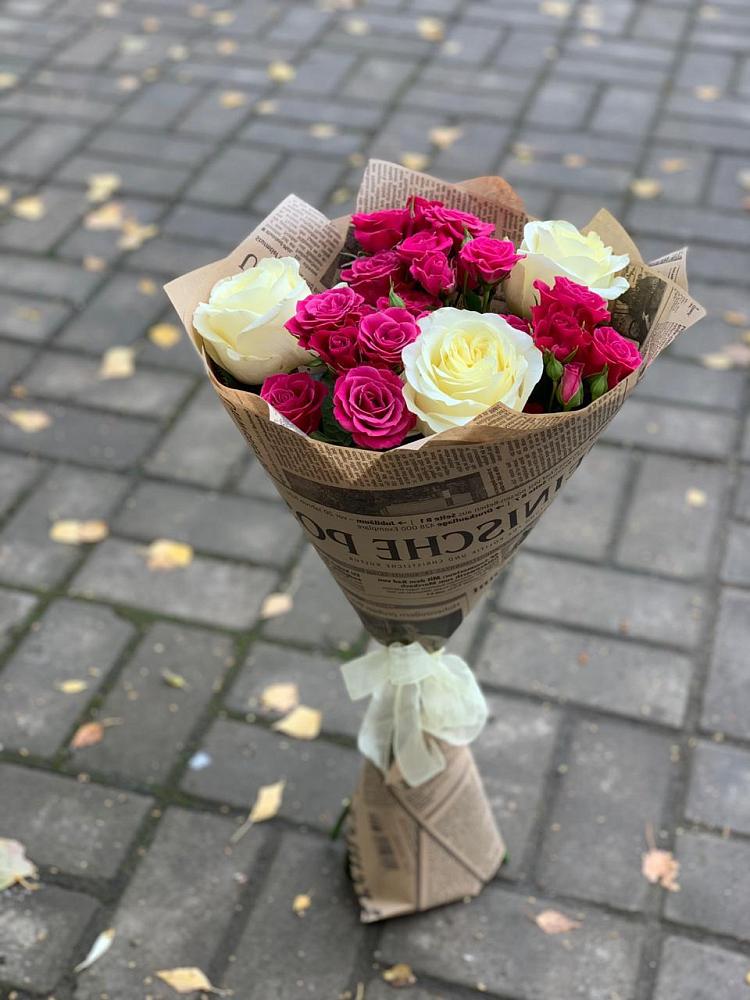 Букет цветов из: Розы в Войвож