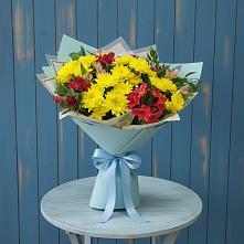 Букет цветов из:  Альстромерии и Хризантемы в Войвож