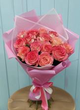 Букет 15 Розовых роз Равель в Войвож