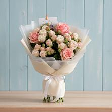 Букет цветов из:  Розы #REPLACE_PRED# Войвож