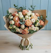 Букет цветов из:  Альстромерии и Розы в Войвож