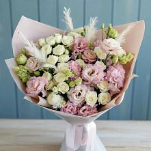 Букет цветов из:  Альстромерии и Розы #REPLACE_PRED# Войвож